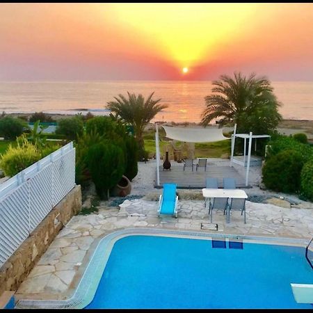34 Beach Villa Paphos Exterior photo